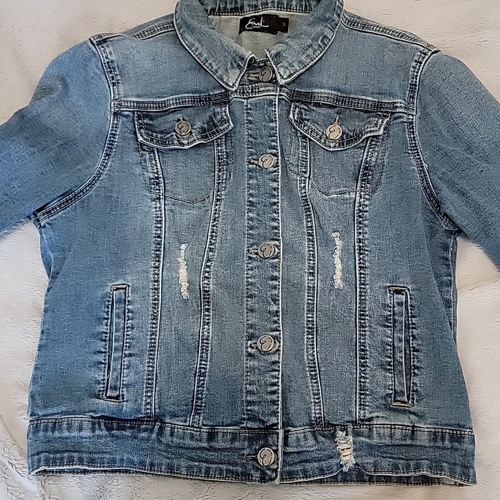 Earl Jeans Distressed Denim Jacket - Picture 2 of 7